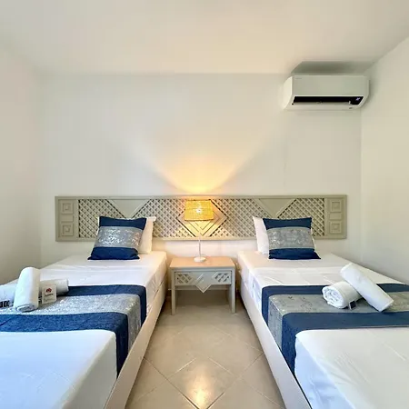 Balaia Golf Vilage 8 With Pool By Homing *